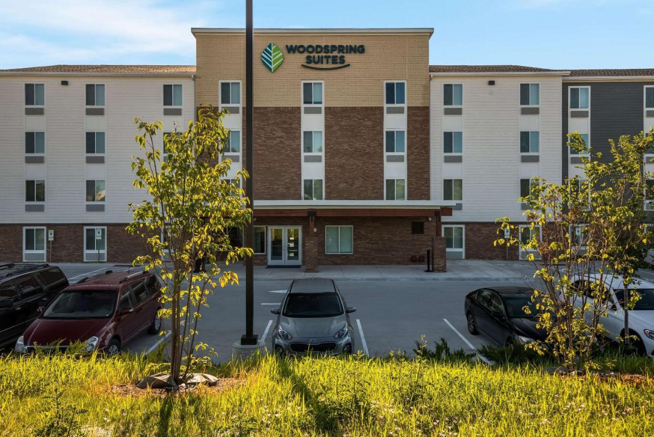 Woodspring Suites Milwaukee - Menomonee Falls Ngoại thất bức ảnh